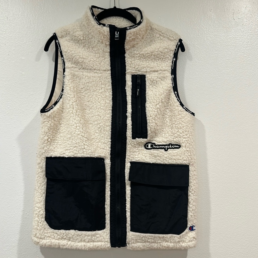 Champion Cozy Standard-Fit Mixed-Media Plush Fleece Vest Size S EUC